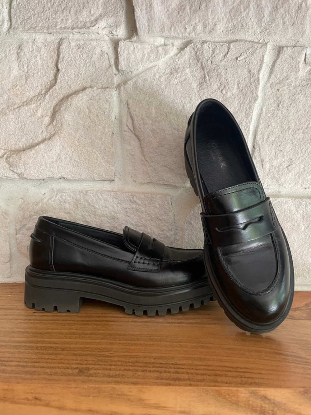 Jonak Classic Black Leather Lug Penny Loafers for Women -Size EU 36